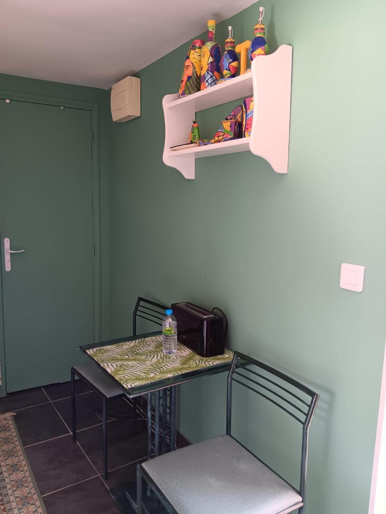 Chez Vladimir Hotel Criquebeuf-en-Caux Екстериор снимка
