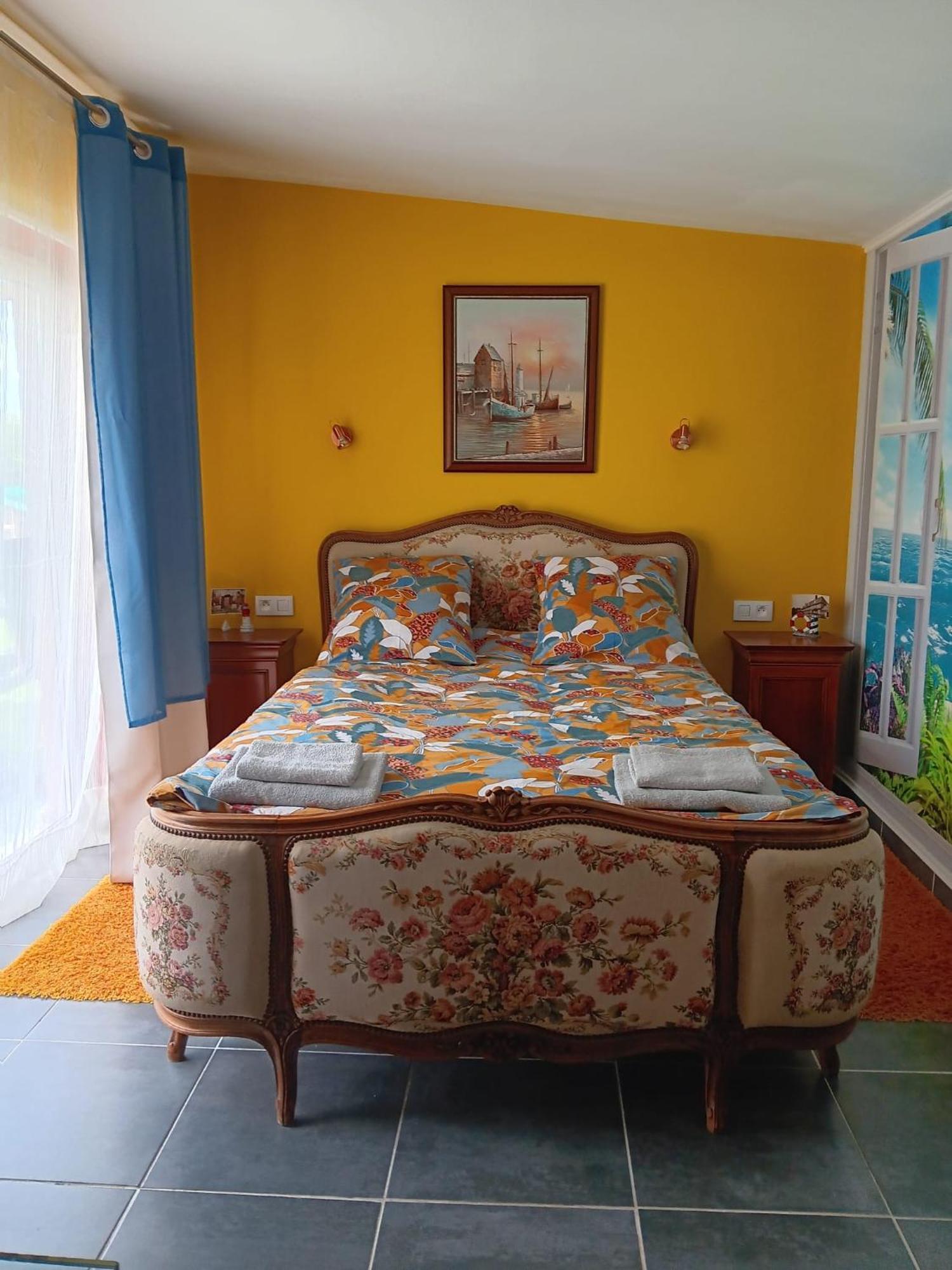 Chez Vladimir Hotel Criquebeuf-en-Caux Екстериор снимка
