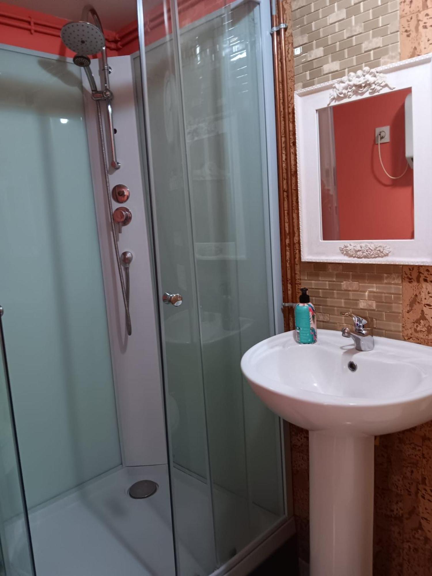 Chez Vladimir Hotel Criquebeuf-en-Caux Екстериор снимка